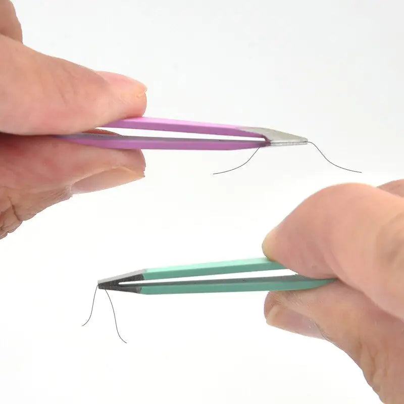 Precision Eyebrow Tweezers